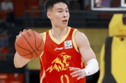 林秉圣统治攻守，谁注意王博？下场后亲自递水，早该这样了！
